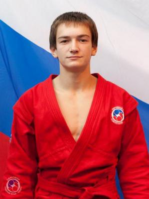 Никита Кулешов